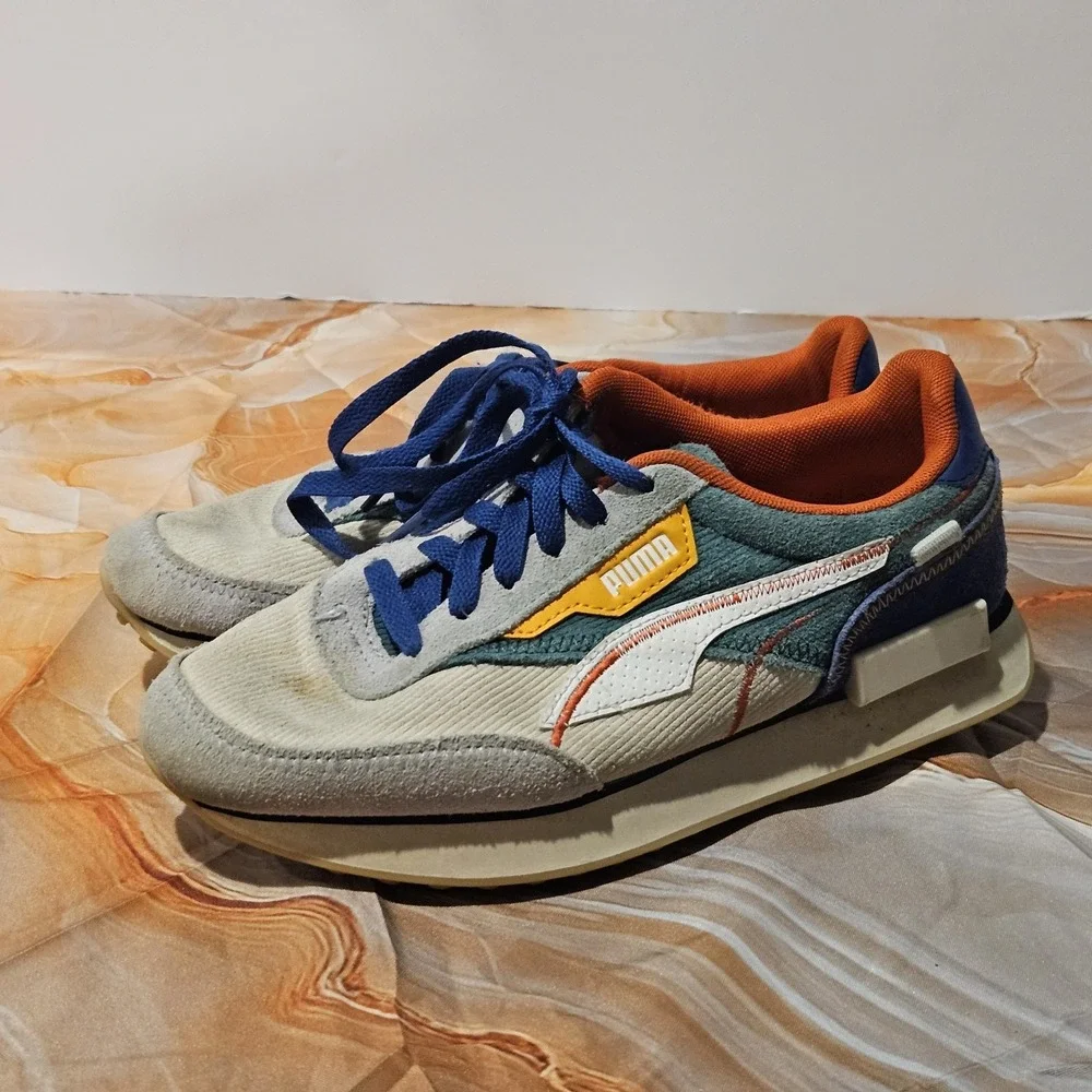 Puma Sneakers Men's 6.5 Women's 8 Gray Blue Orange Retro Running Shoes